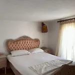 Casa Piaduli Case de vacanță